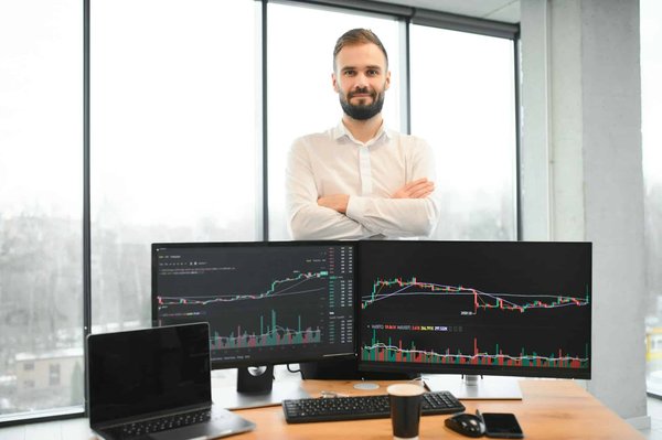 Choisir la meilleure prop firm : éléments à considérer pour une carrière de trading réussie